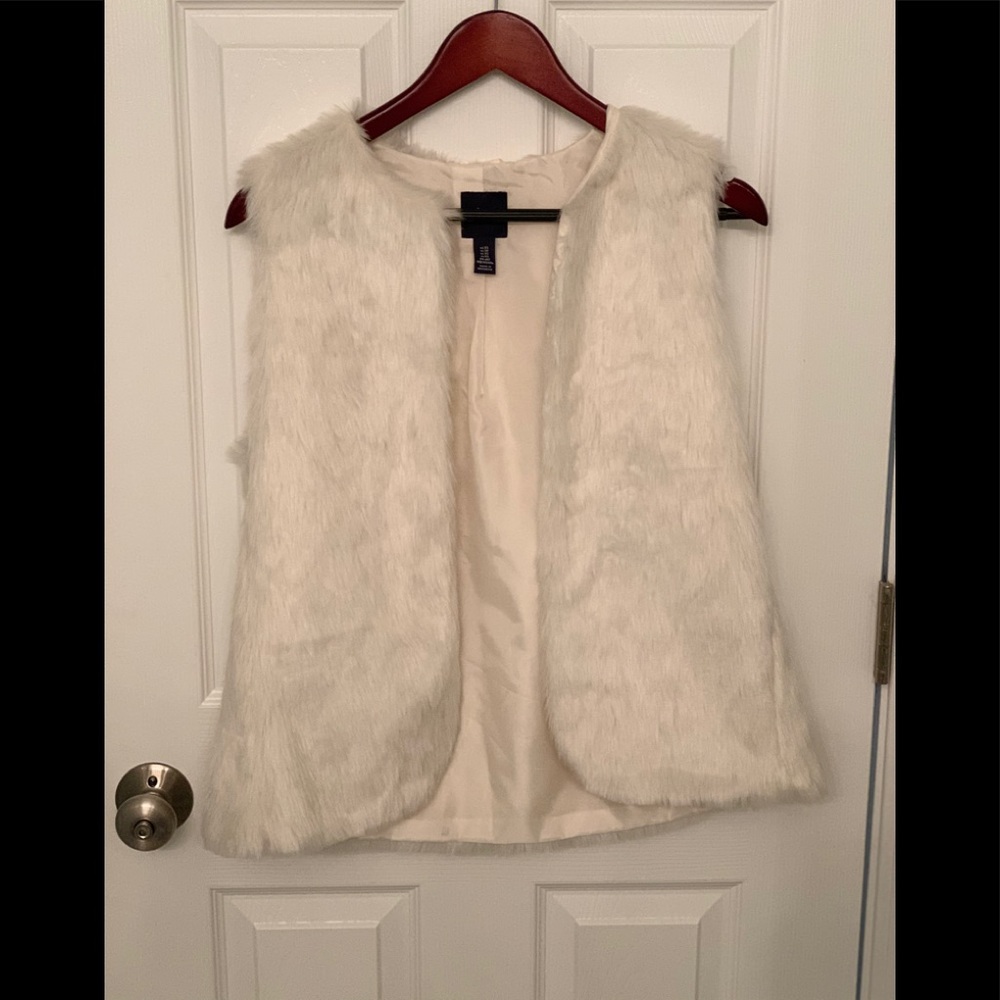 Women’s Faux fur vest